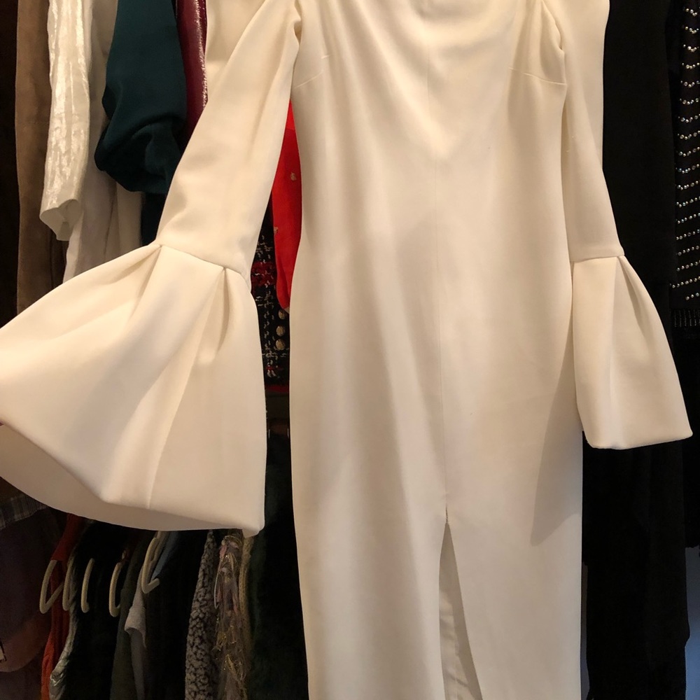 Women’s dress - Picture 5 of 5
